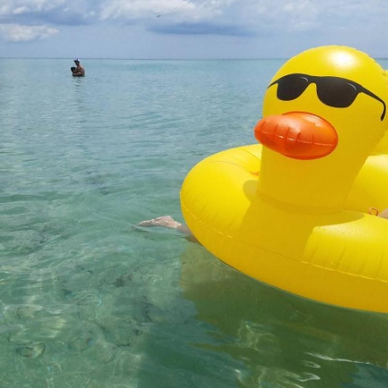 Bigmouth Inc Flotador en Forma de Pato Amarillo