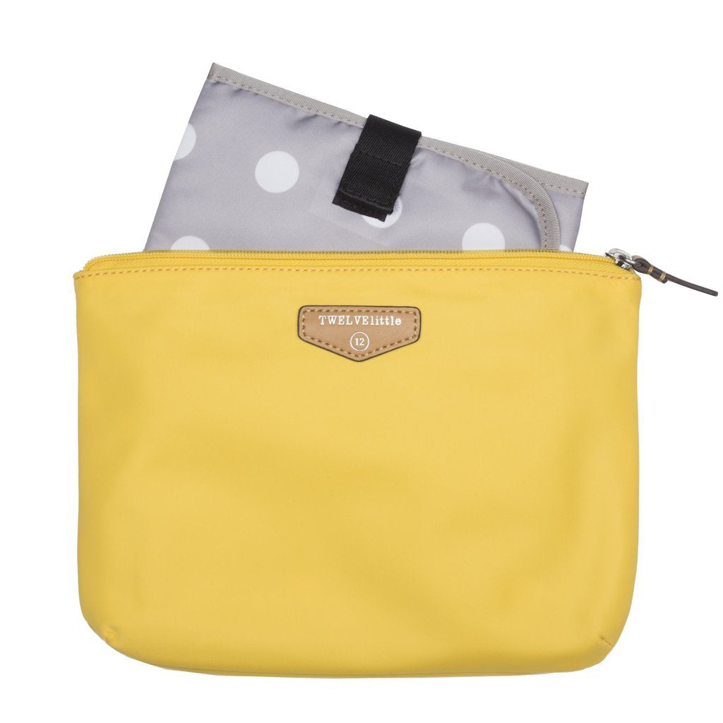 TWELVElittle Cambiador Pouch Amarillo